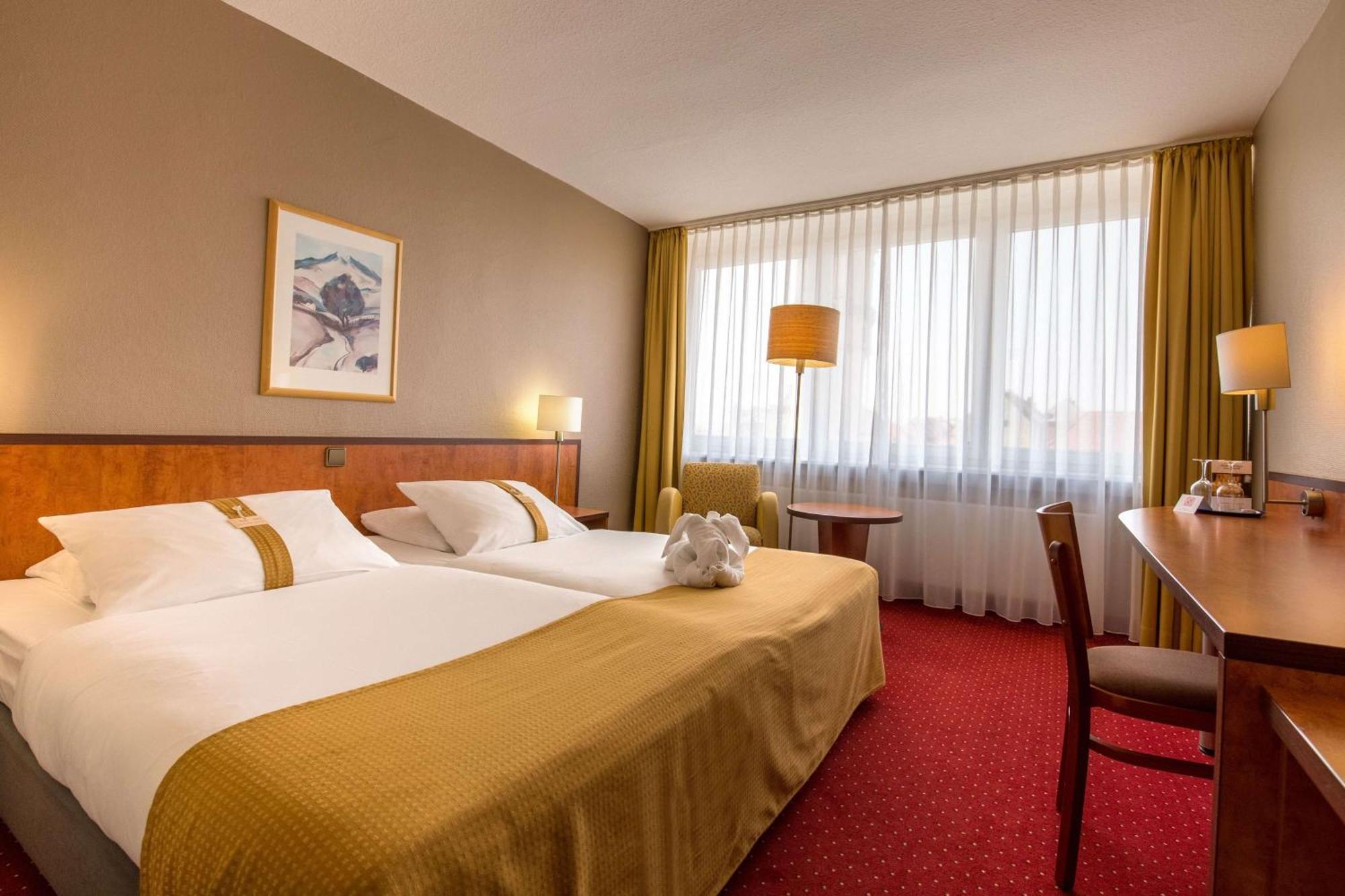 Best Western Plus Hotel Bautzen Exterior photo